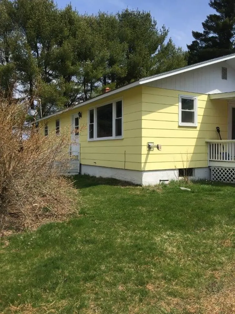 277, 285 Spears Corner Road West Gardiner ME 04345