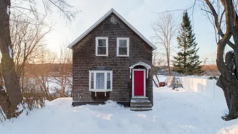 36 Winter Street Lewiston ME 04240