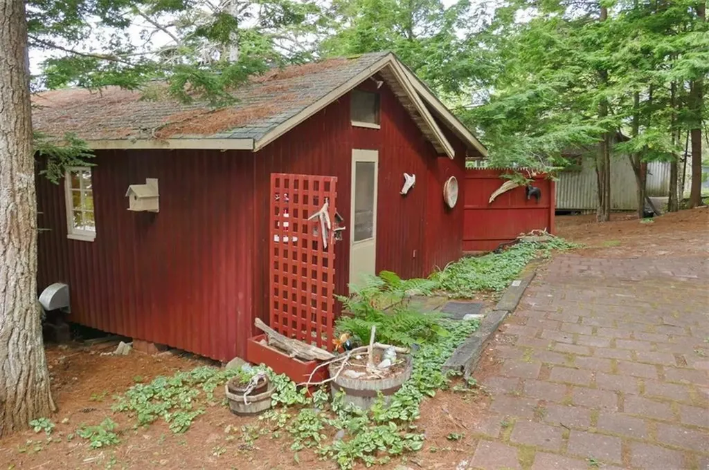 48 Wi Pojereno Road Mount Desert ME 04660
