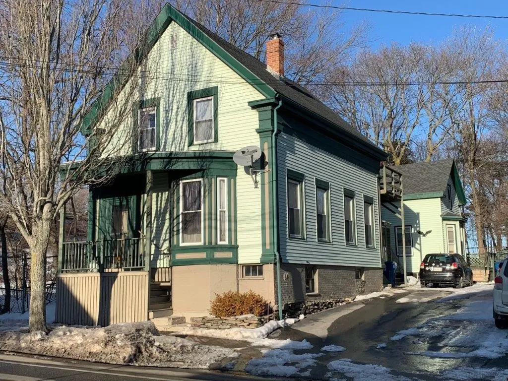 395 Saint John Street Portland ME 04102