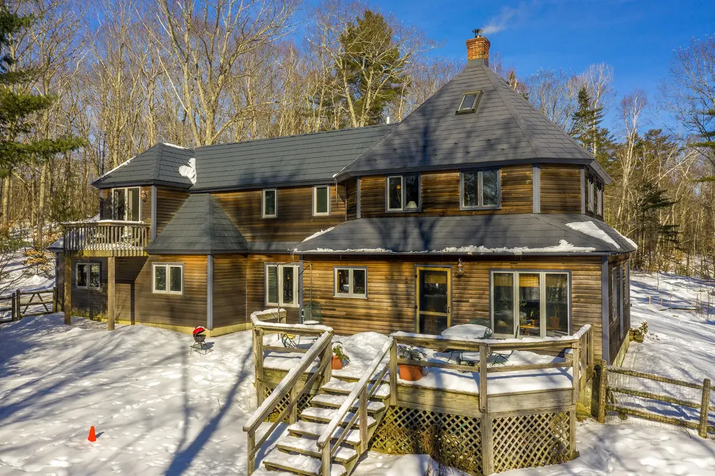 121 Heal Road Lincolnville ME 04849