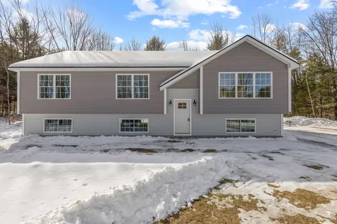 14 Boundary Road Standish ME 04084