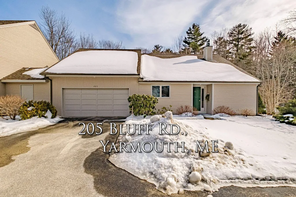205 Bluff Road Yarmouth ME 04096