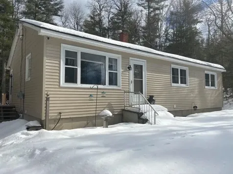 17 Wessnette Drive Hampden ME 04444