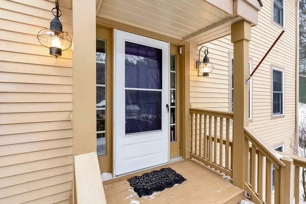 150 Sunderland Drive Auburn ME 04210