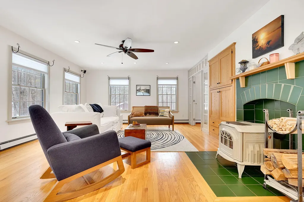 150 Sunderland Drive Auburn ME 04210
