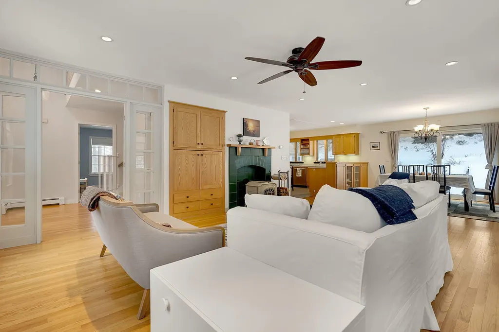 150 Sunderland Drive Auburn ME 04210