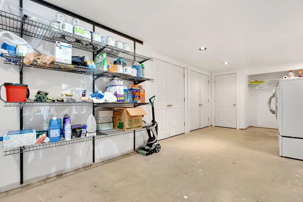 150 Sunderland Drive Auburn ME 04210