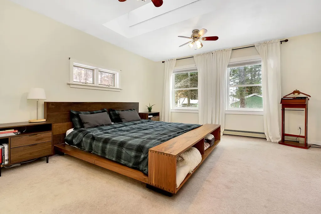 150 Sunderland Drive Auburn ME 04210