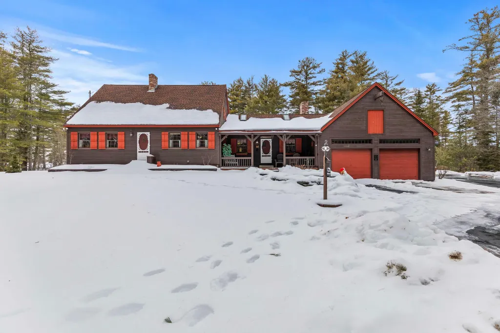 32 Hearn Road Saco ME 04072