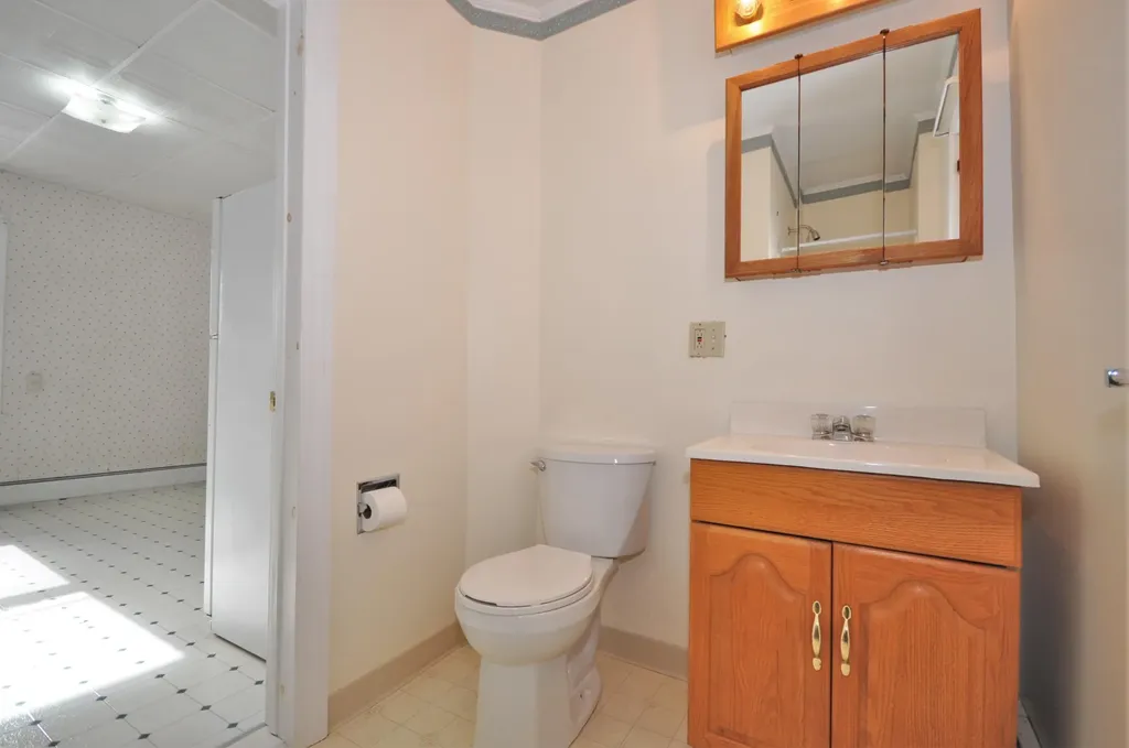 79 5th Street Bangor ME 04401