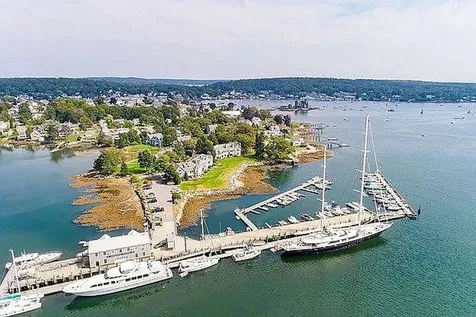52 Mcfarland Point Drive Boothbay Harbor ME 04538