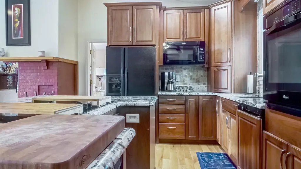 78 Bowmans Landing Road Georgetown ME 04548