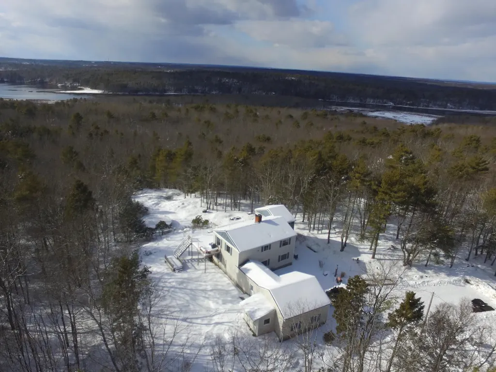 78 Bowmans Landing Road Georgetown ME 04548