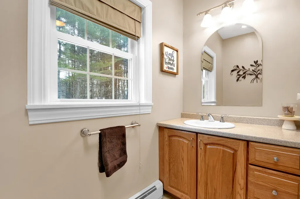11 Boulder Drive Gray ME 04039