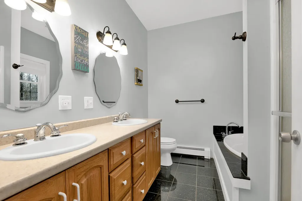 11 Boulder Drive Gray ME 04039