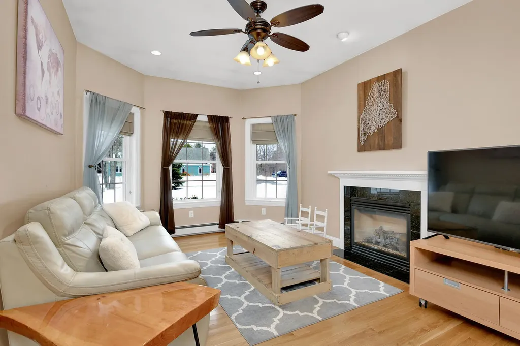 11 Boulder Drive Gray ME 04039