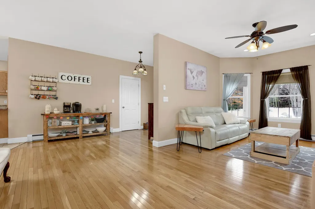 11 Boulder Drive Gray ME 04039