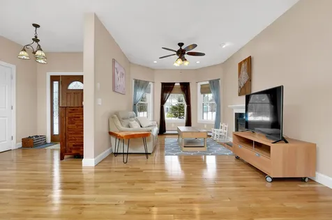 11 Boulder Drive Gray ME 04039