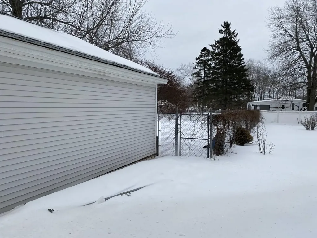 4 South Garand Street Winslow ME 04901