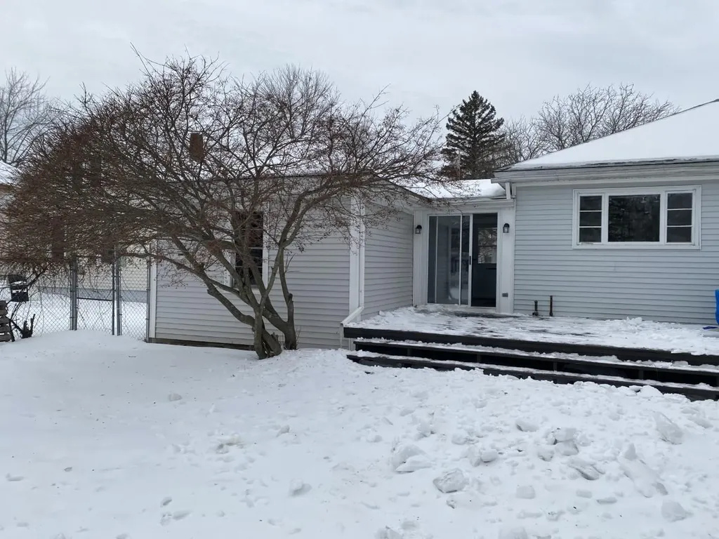 4 South Garand Street Winslow ME 04901