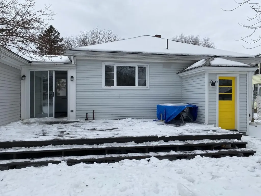 4 South Garand Street Winslow ME 04901