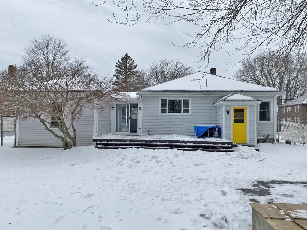 4 South Garand Street Winslow ME 04901