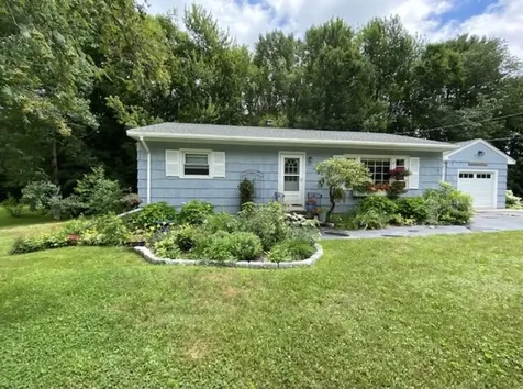 6 Plummer Lane Kennebunk ME 04043