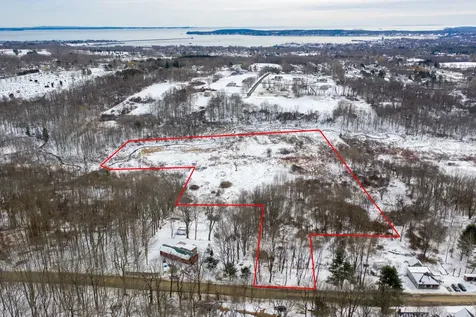172 West Meadow Road Rockland ME 04841