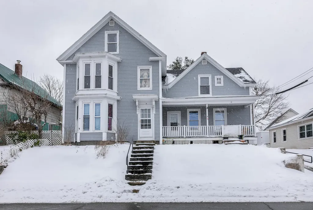 11 Pioneer Avenue Sanford ME 04073