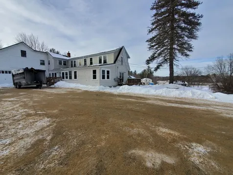 9 Spring Street Norway ME 04268