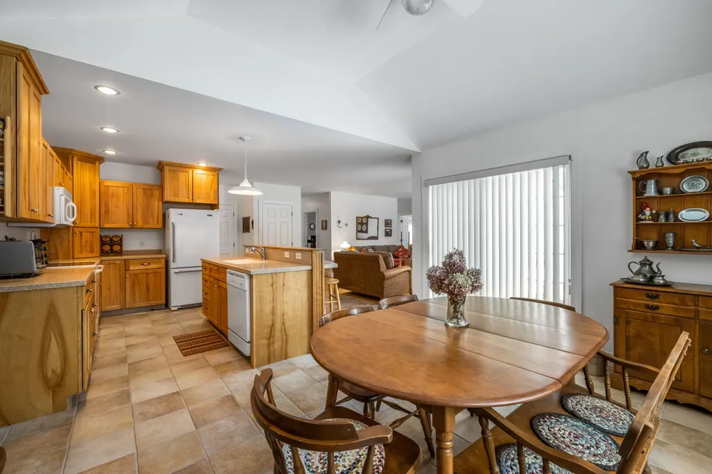9 Aspen Lane Kennebunk ME 04043