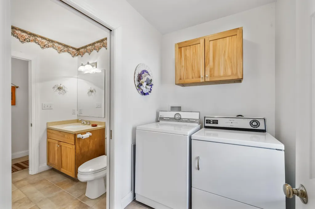 9 Aspen Lane Kennebunk ME 04043