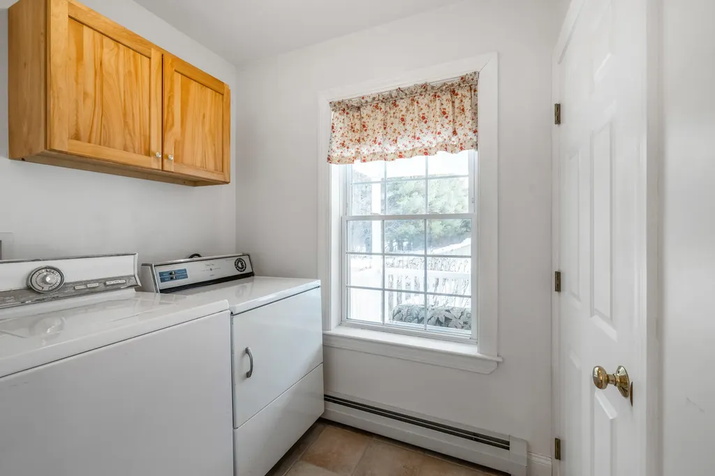 9 Aspen Lane Kennebunk ME 04043