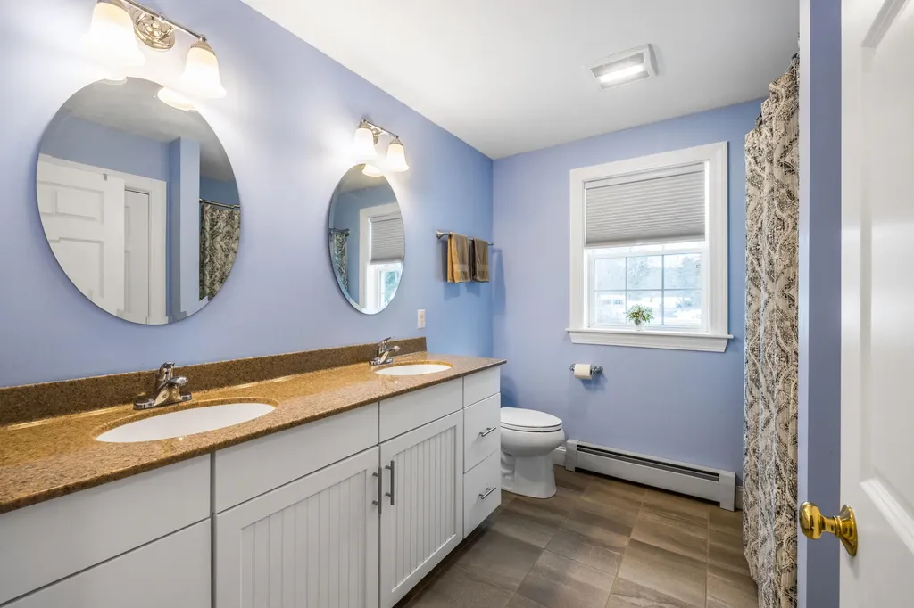 9 Aspen Lane Kennebunk ME 04043