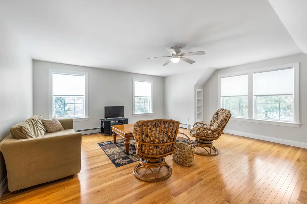 9 Aspen Lane Kennebunk ME 04043