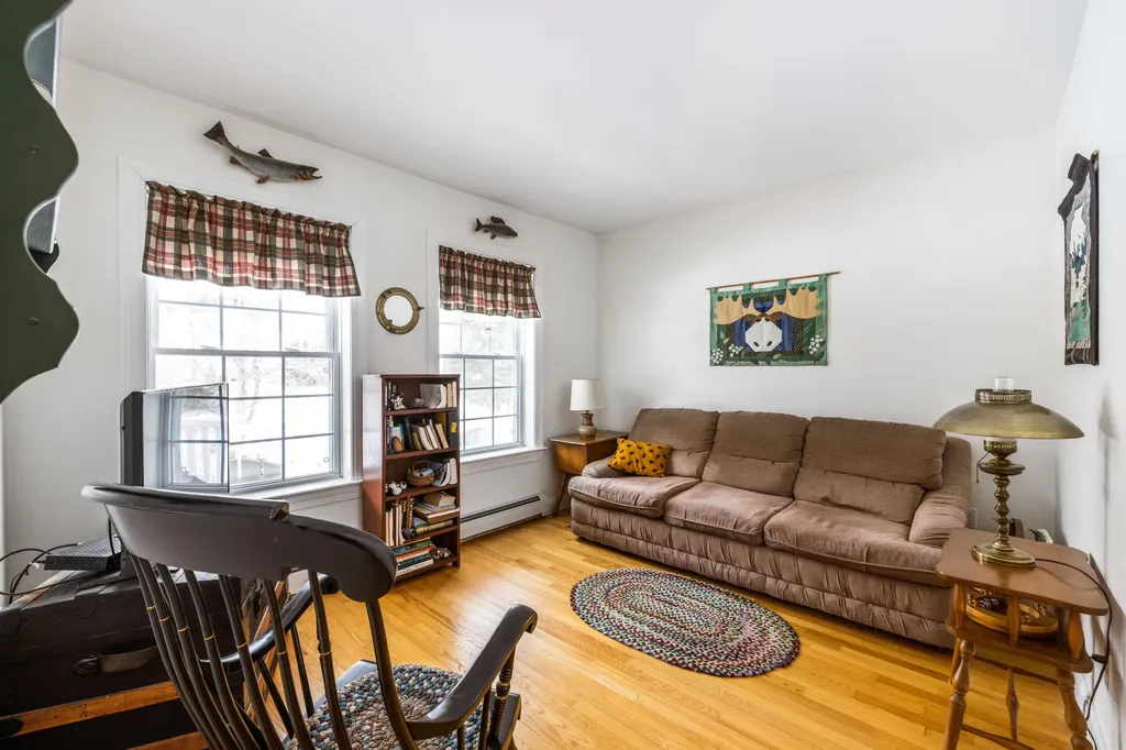 9 Aspen Lane Kennebunk ME 04043