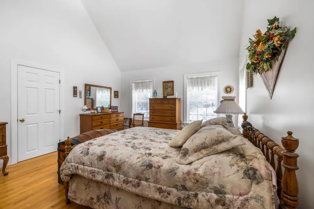 9 Aspen Lane Kennebunk ME 04043
