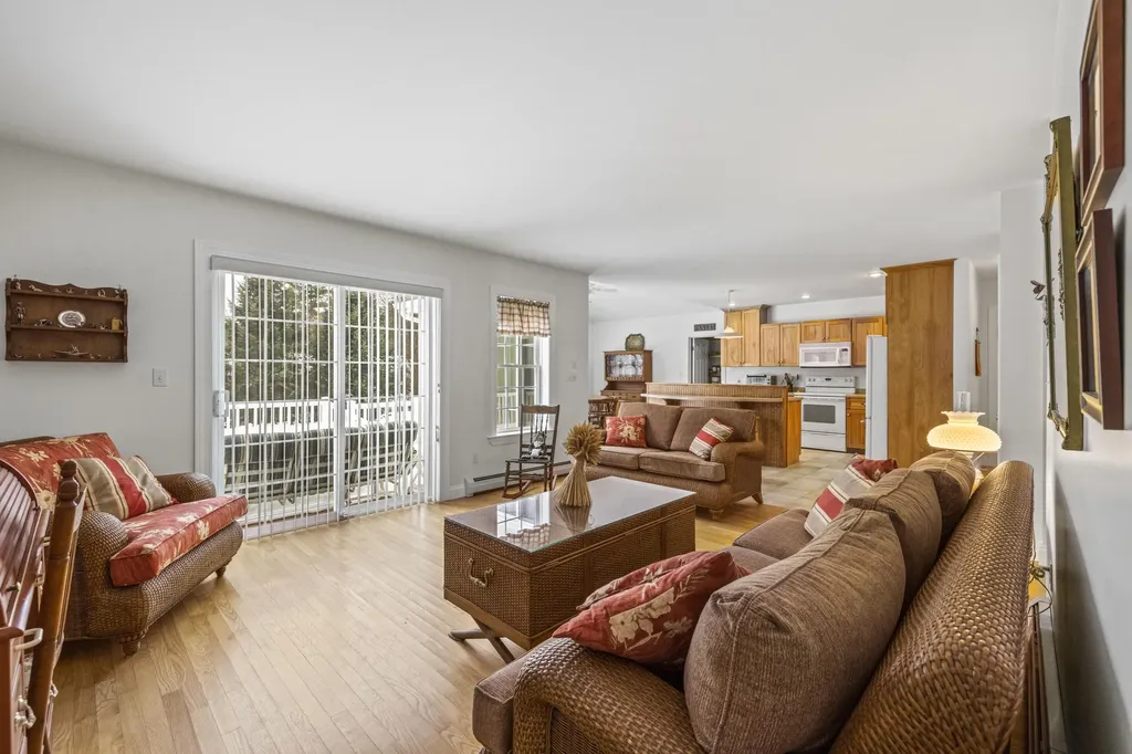 9 Aspen Lane Kennebunk ME 04043
