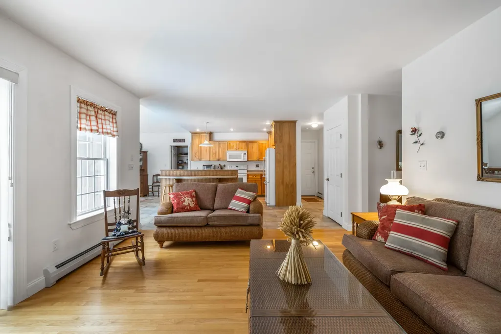 9 Aspen Lane Kennebunk ME 04043