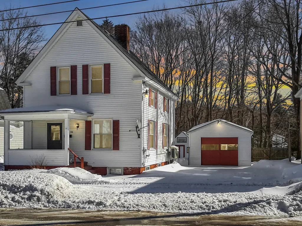 106 Davis Avenue Auburn ME 04210