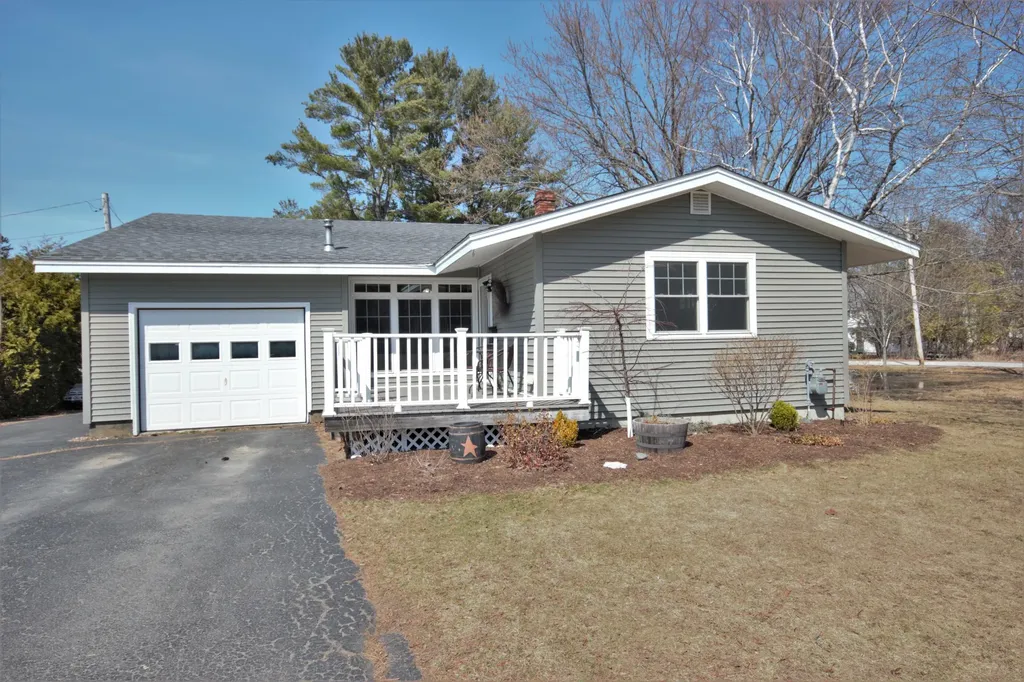 87 Perkins Avenue Old Town ME 04468