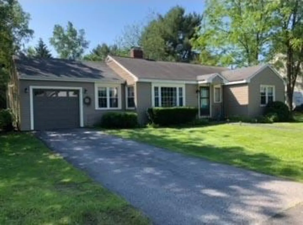 3 Colonial Drive Kennebunk ME 04043