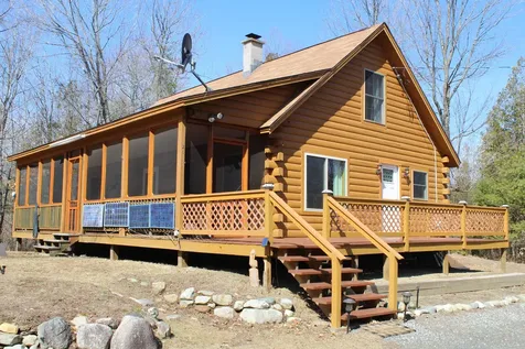 26 Hancock Lane Mercer ME 04957