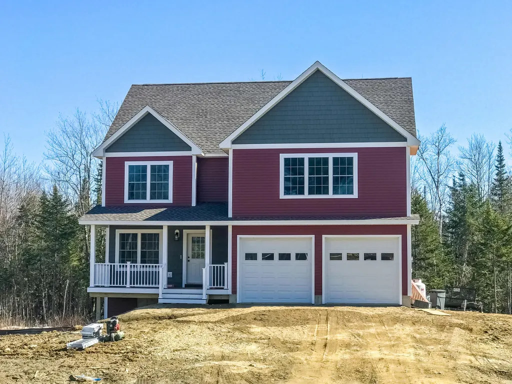 70 Nye Lane Hermon ME 04401