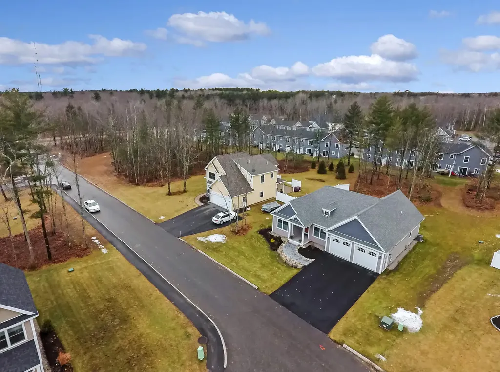 8 Maneta Drive Saco ME 04072