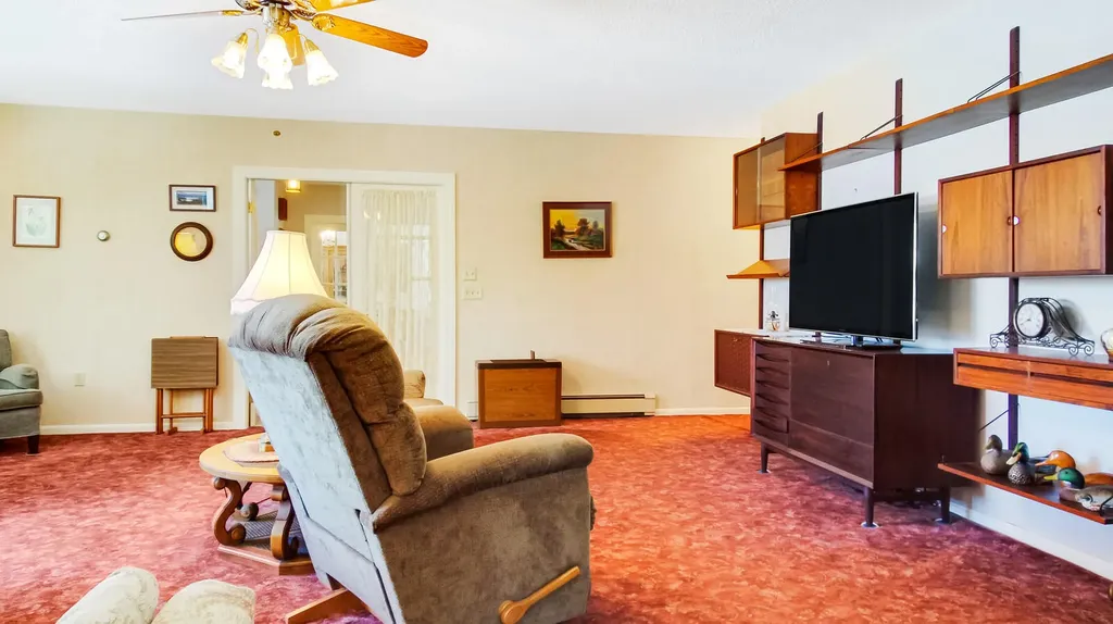 640 Main Street Sumner ME 04292