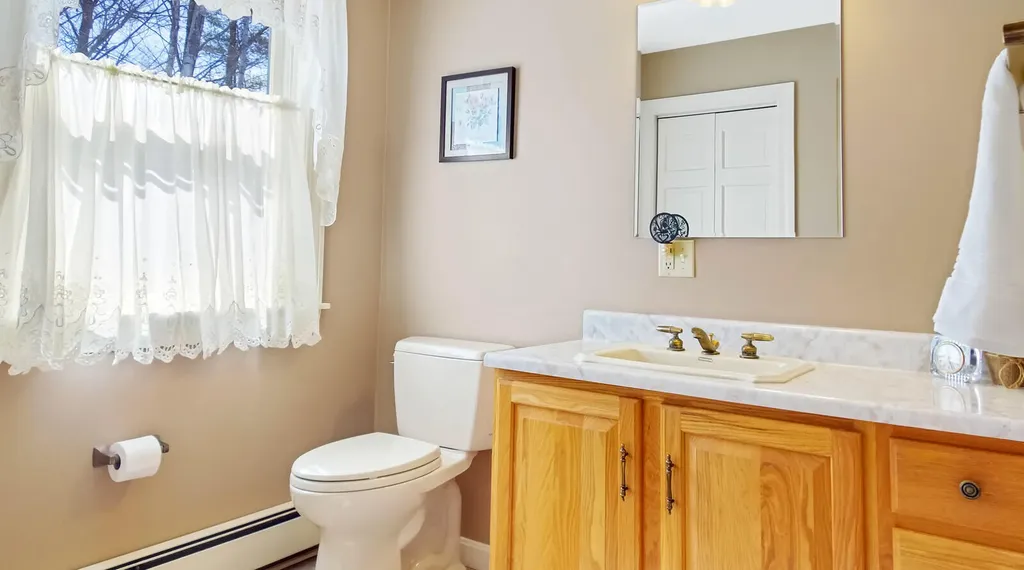 640 Main Street Sumner ME 04292