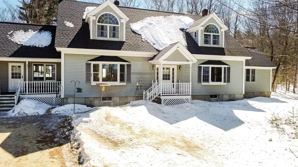 640 Main Street Sumner ME 04292