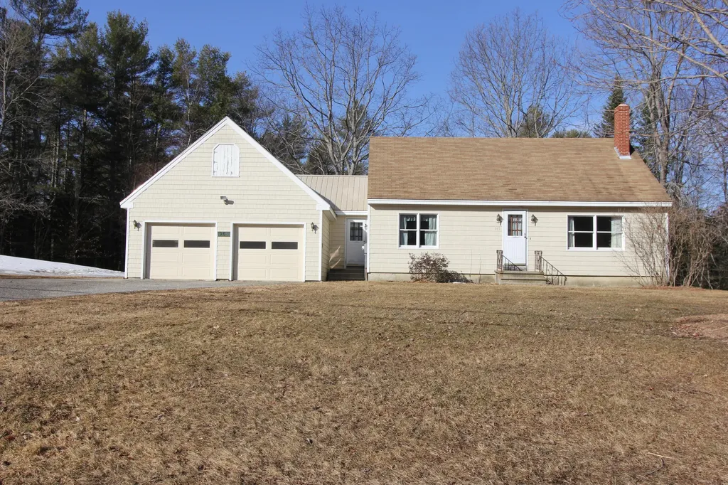 965 Royalsborough Road Durham ME 04222
